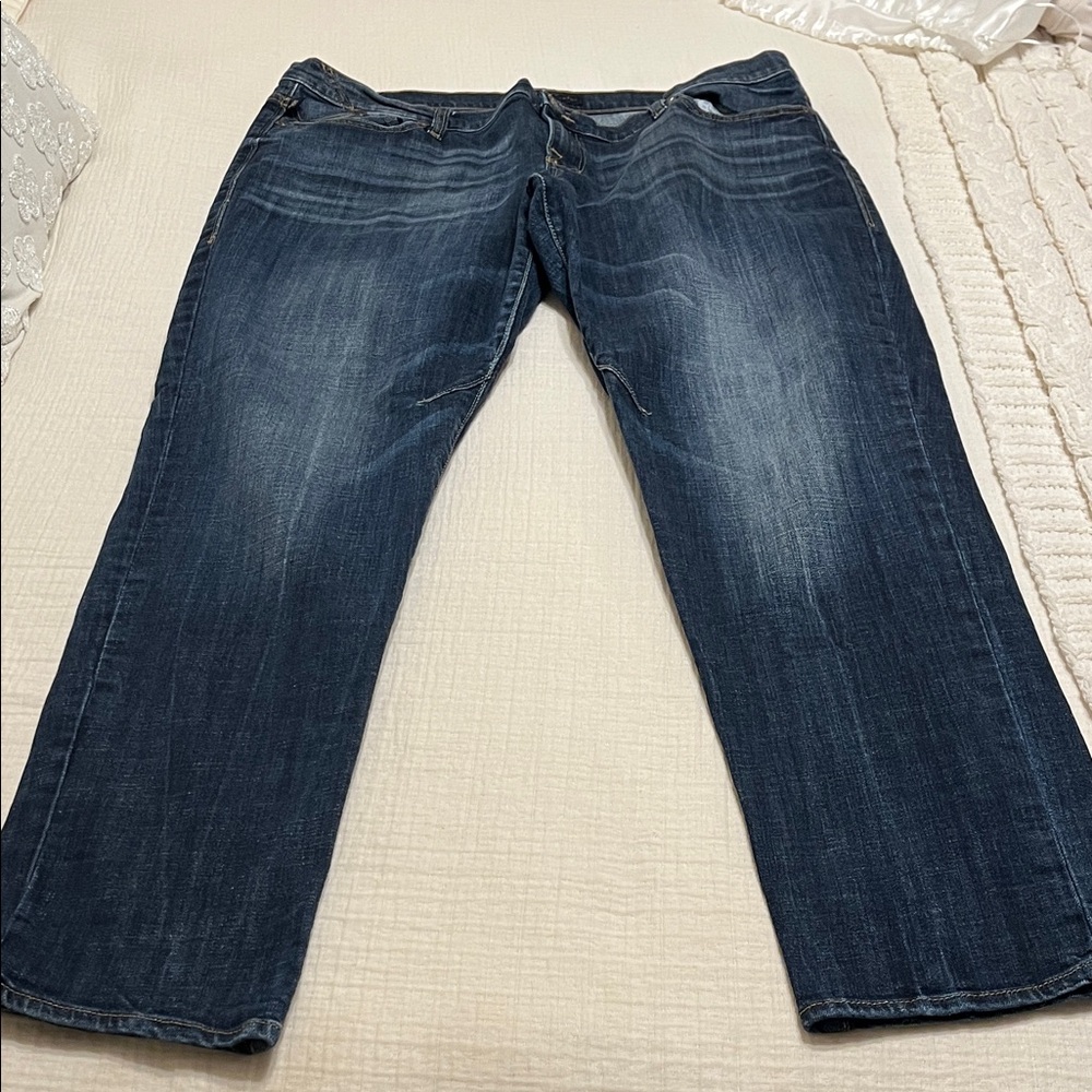 Rock & Republic Dark Blue Relaxed Jeans. Size 16